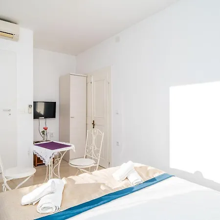 Deluxe With A Terrace View At Old Gate Dubrovnik