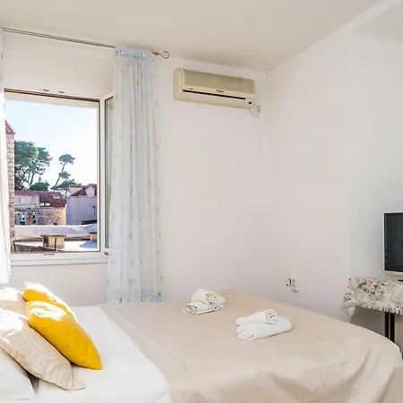 Guest house Deluxe With A Terrace View At Old Gate *