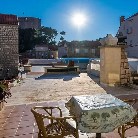 Deluxe With A Terrace View At Old Gate Guest house *