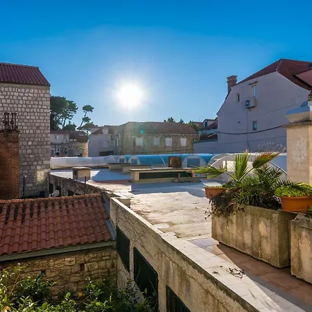 Penzion Deluxe With A Terrace View At Old Gate 3*