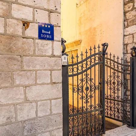 Deluxe With A Terrace View At Old Gate 3* Dubrovník