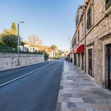Deluxe With A Terrace View At Old Gate