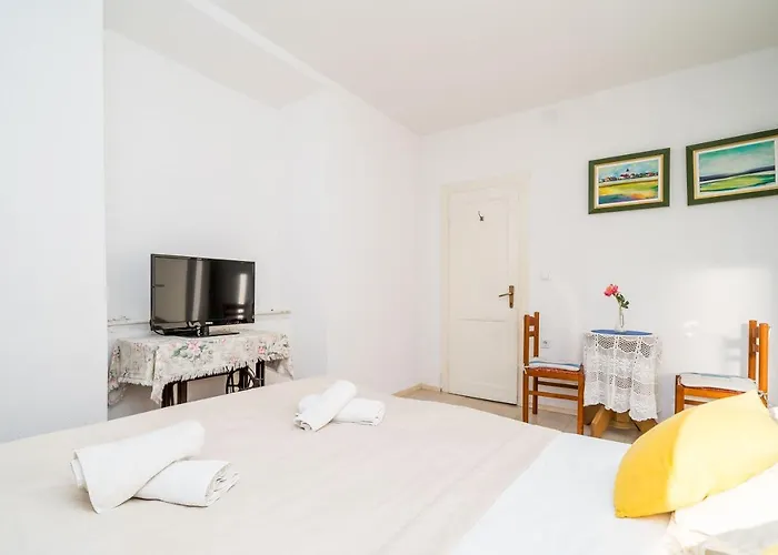 Deluxe With A Terrace View At Old Gate 3*