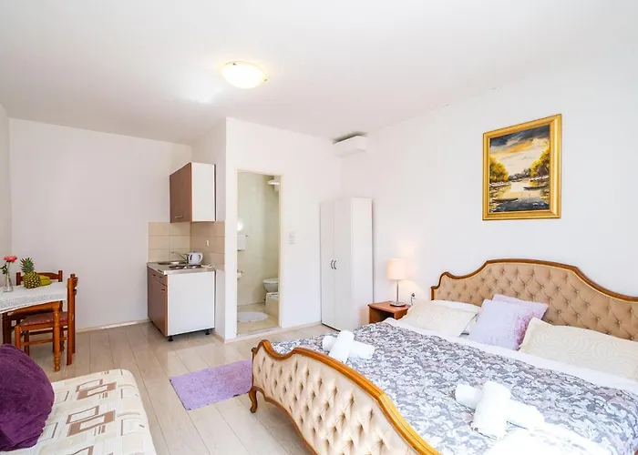 Guest house Deluxe With A Terrace View At Old Gate 3*