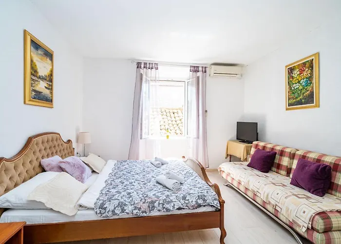 Guest house Deluxe With A Terrace View At Old Gate 3*